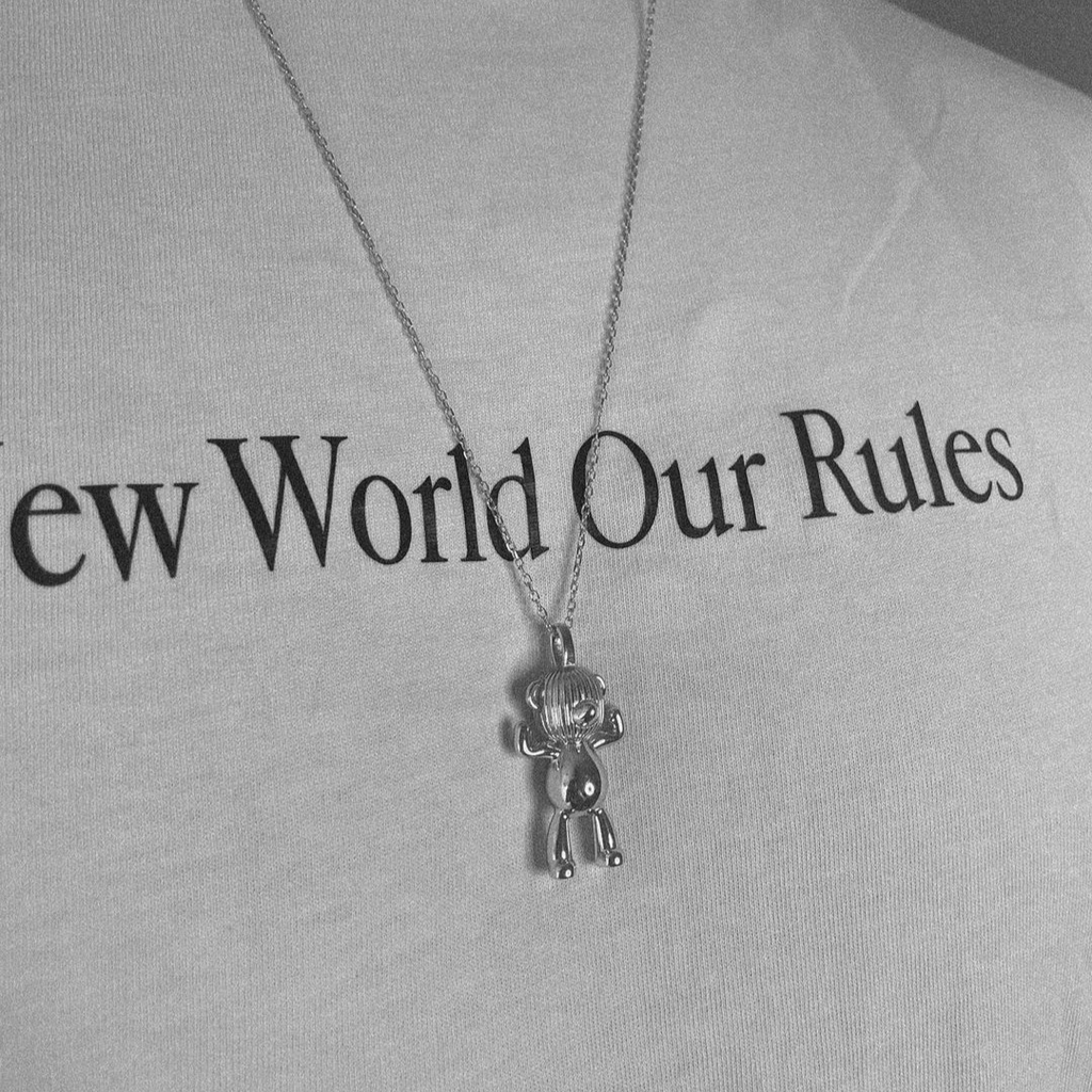 00 - Gold Pendant (24k White Gold)