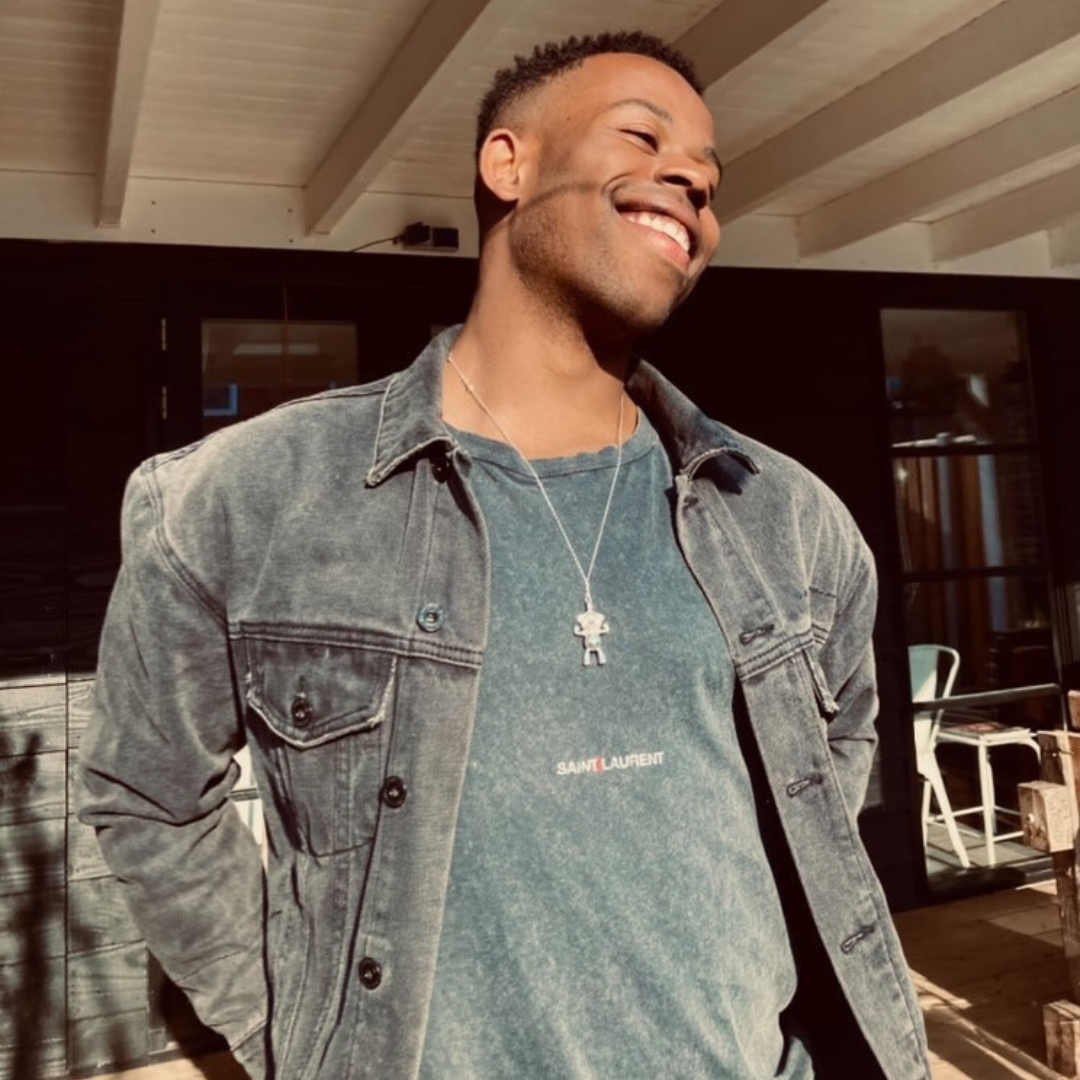 00 - Gold Pendant (24k White Gold)